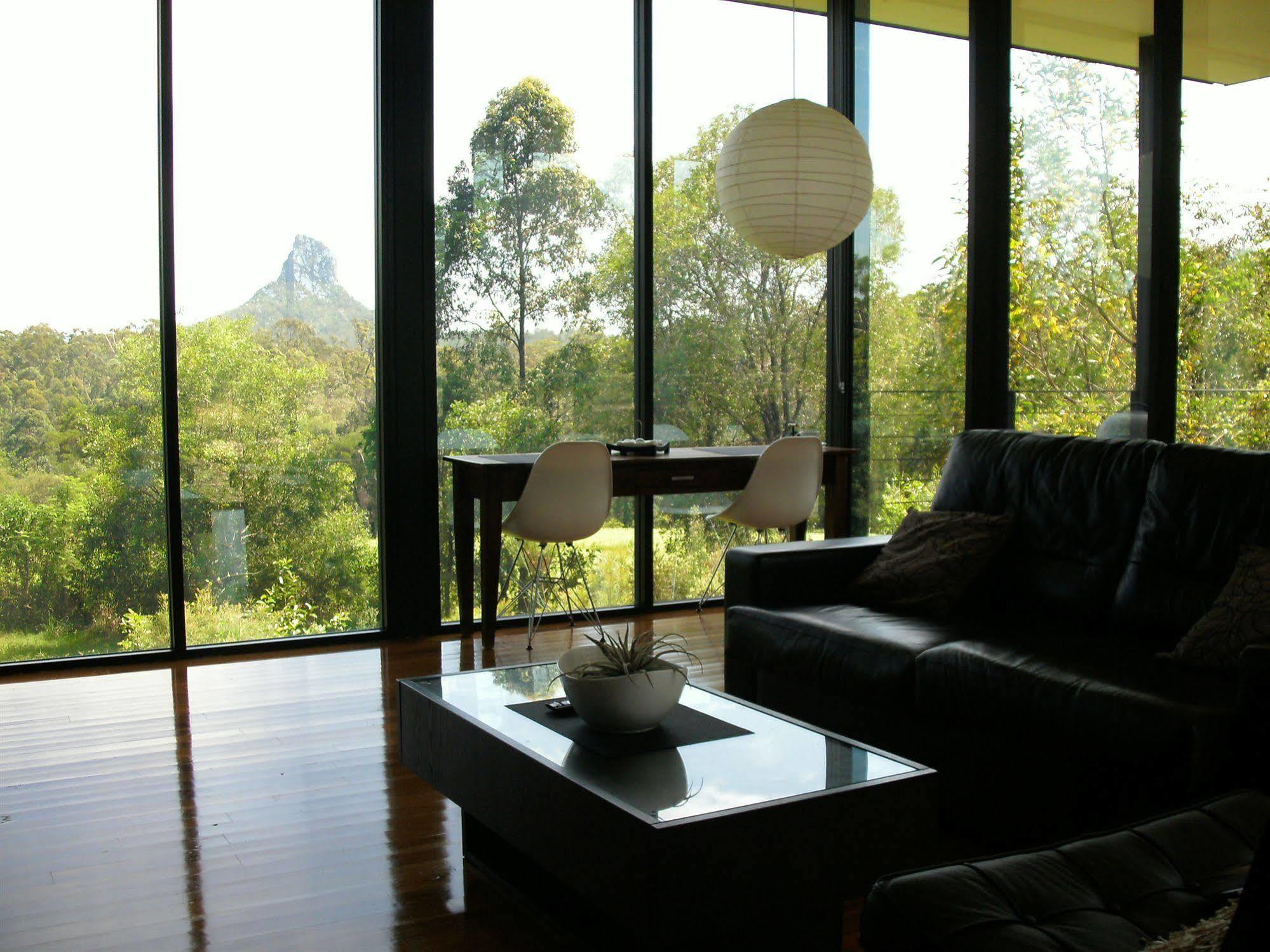 Glass On Glasshouse